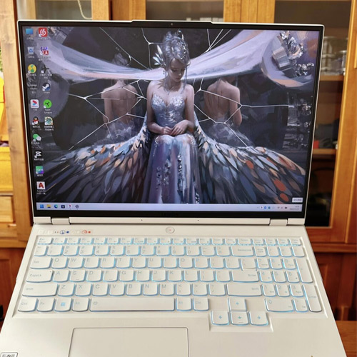 自用2023款联想拯救者Y9000p，顶配13代i9处理器